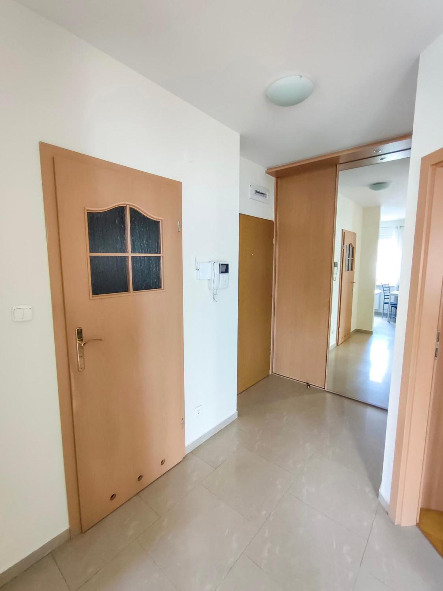 Prywatny Parking Apartament Zacisze By Rentoom Торунь Экстерьер фото